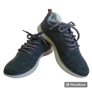 Dr. Scholl's Women's Freestep Sneaker Tennis Shoe Gray Wool Blend Size 8.5M